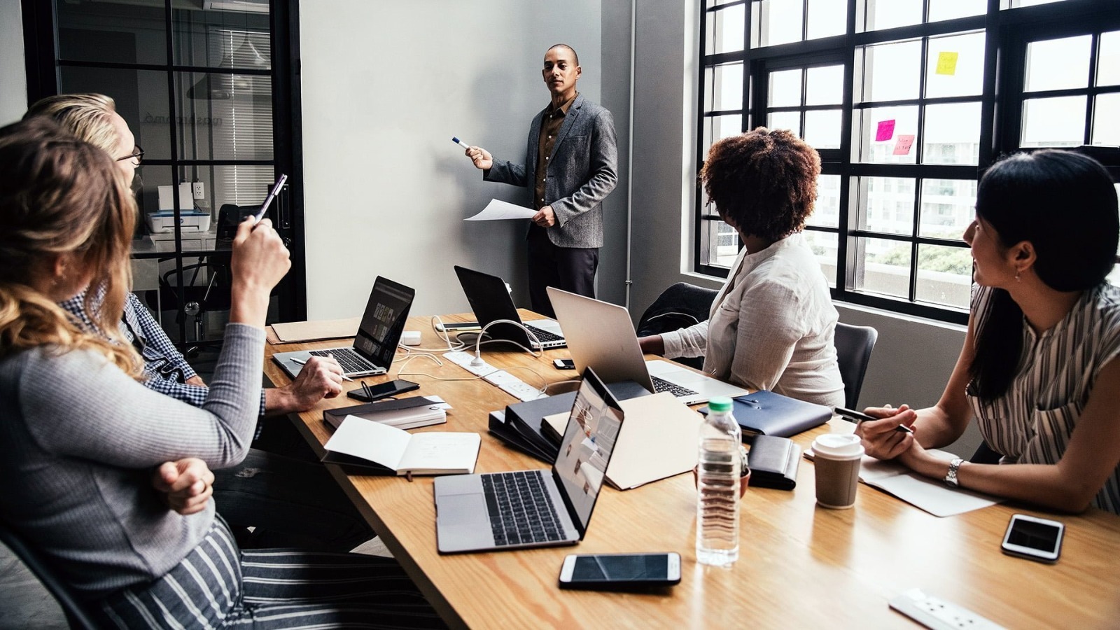 Emergency Communication Tools That Save Critical Response Time