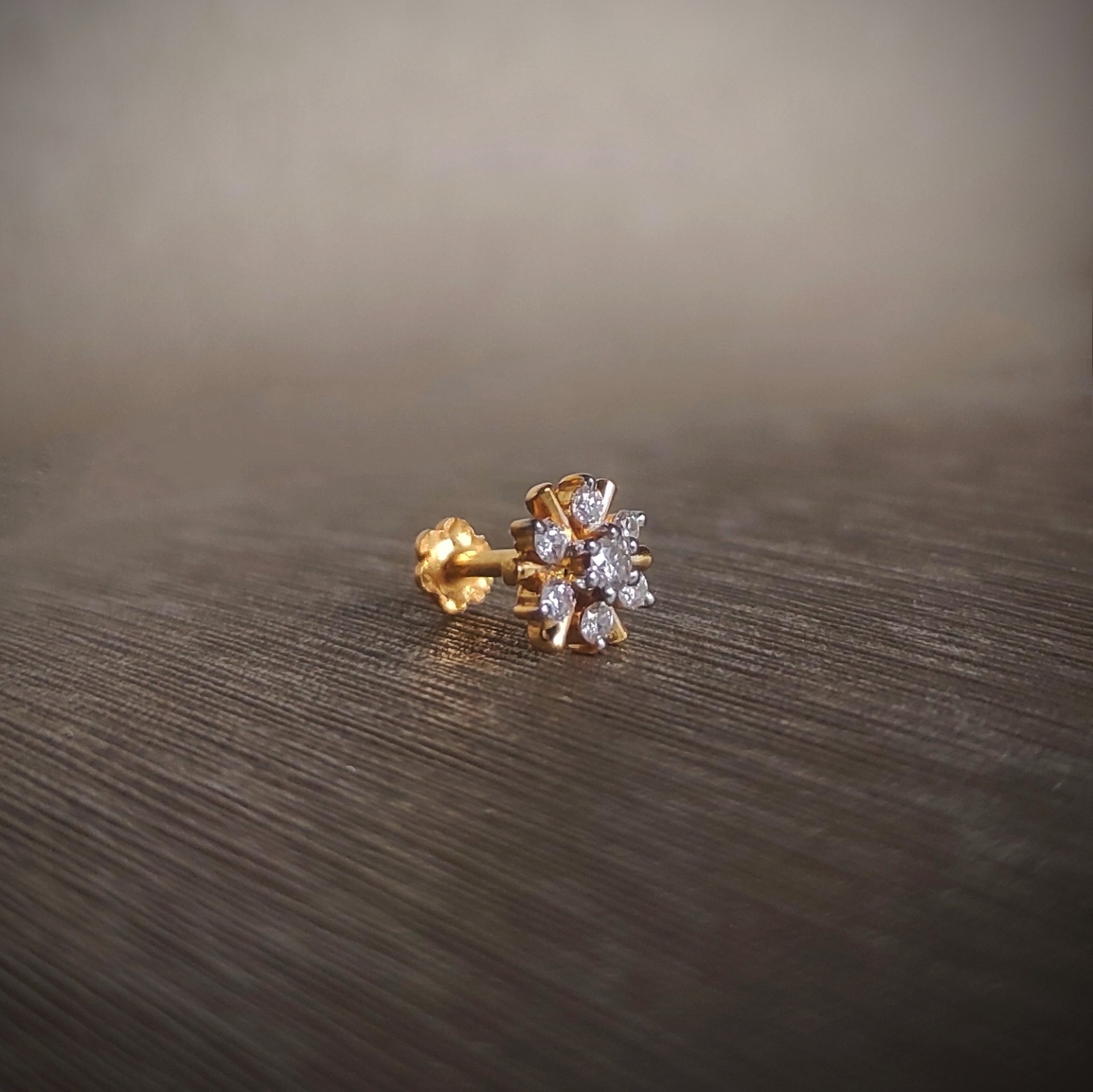 Elegant Real Diamond Nose Ring by Cervin Blanc – Modern Sophistication