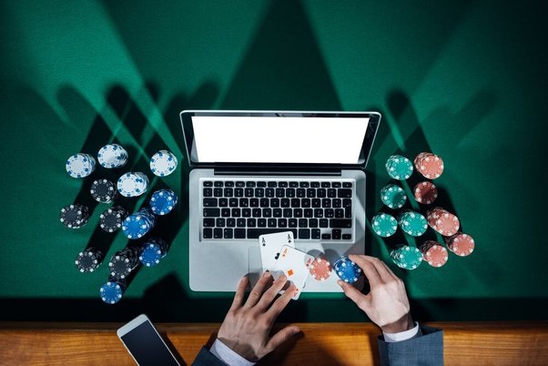 Menggali Dunia Judi Bola: Strategi, Tips, dan Tren Terbaru
