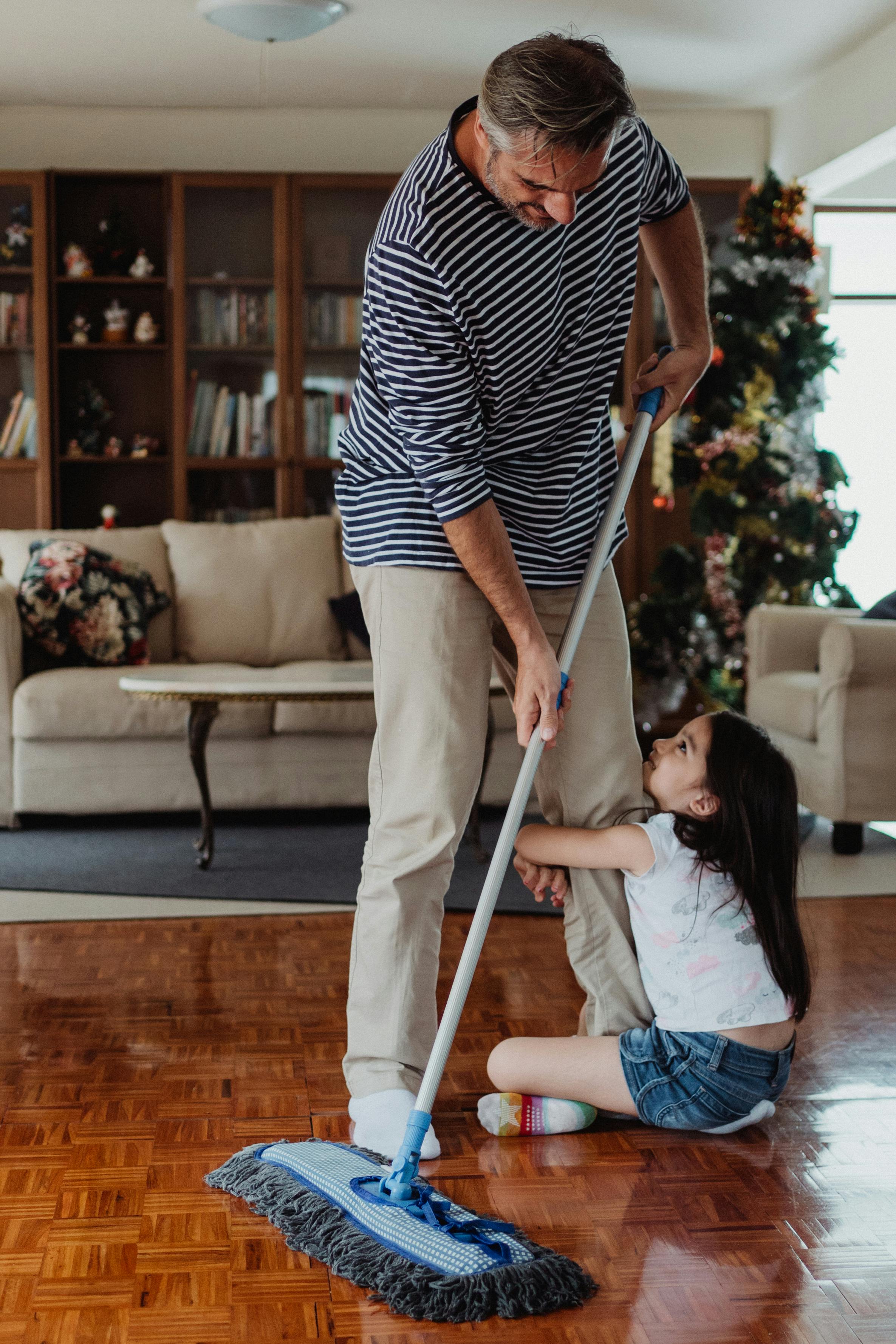 Carpet Cleaning Dubai Services with Professional Tools &amp; Equipment