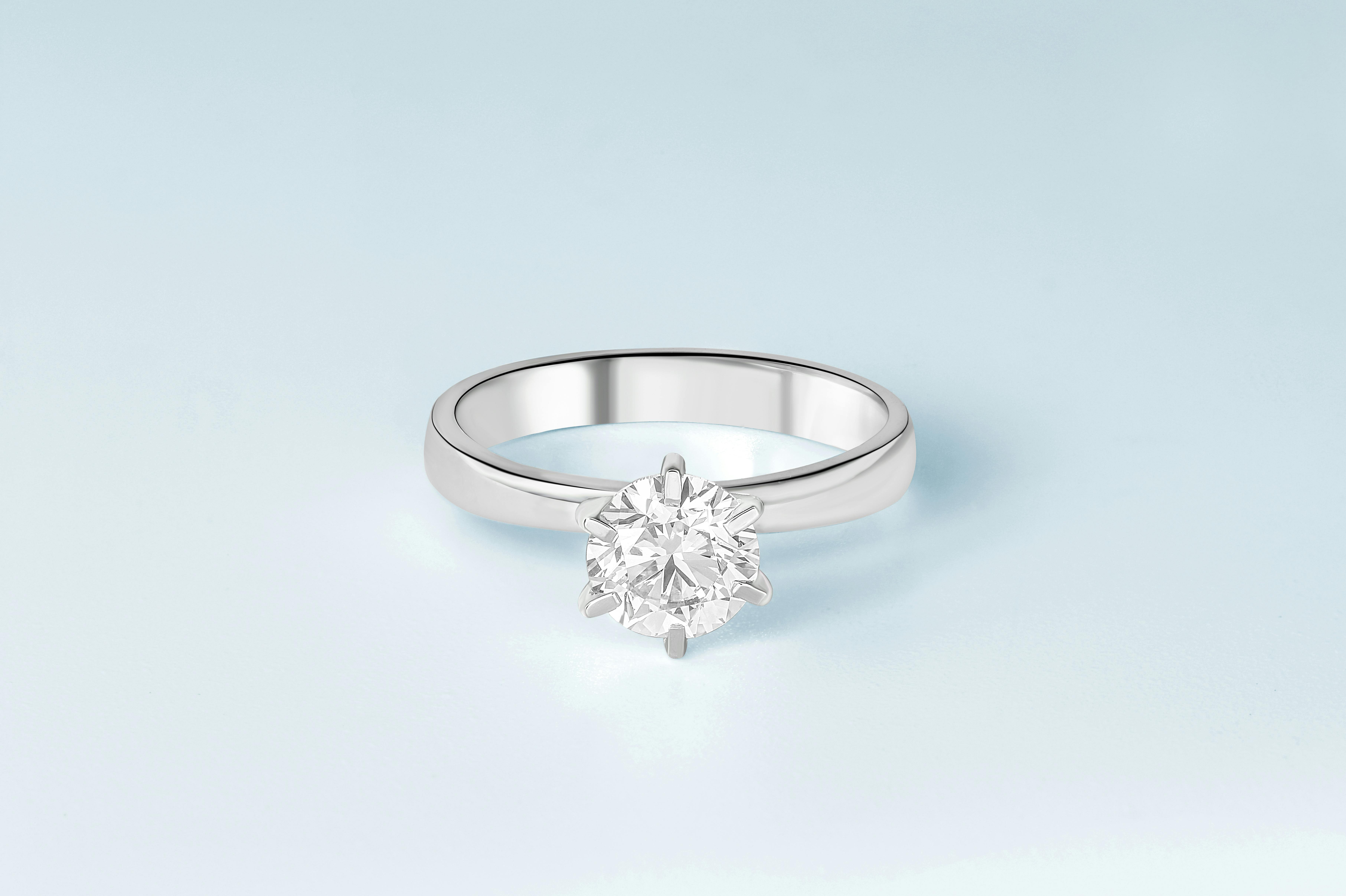 Oval Cut Diamond That Reflects Your Unique Style
