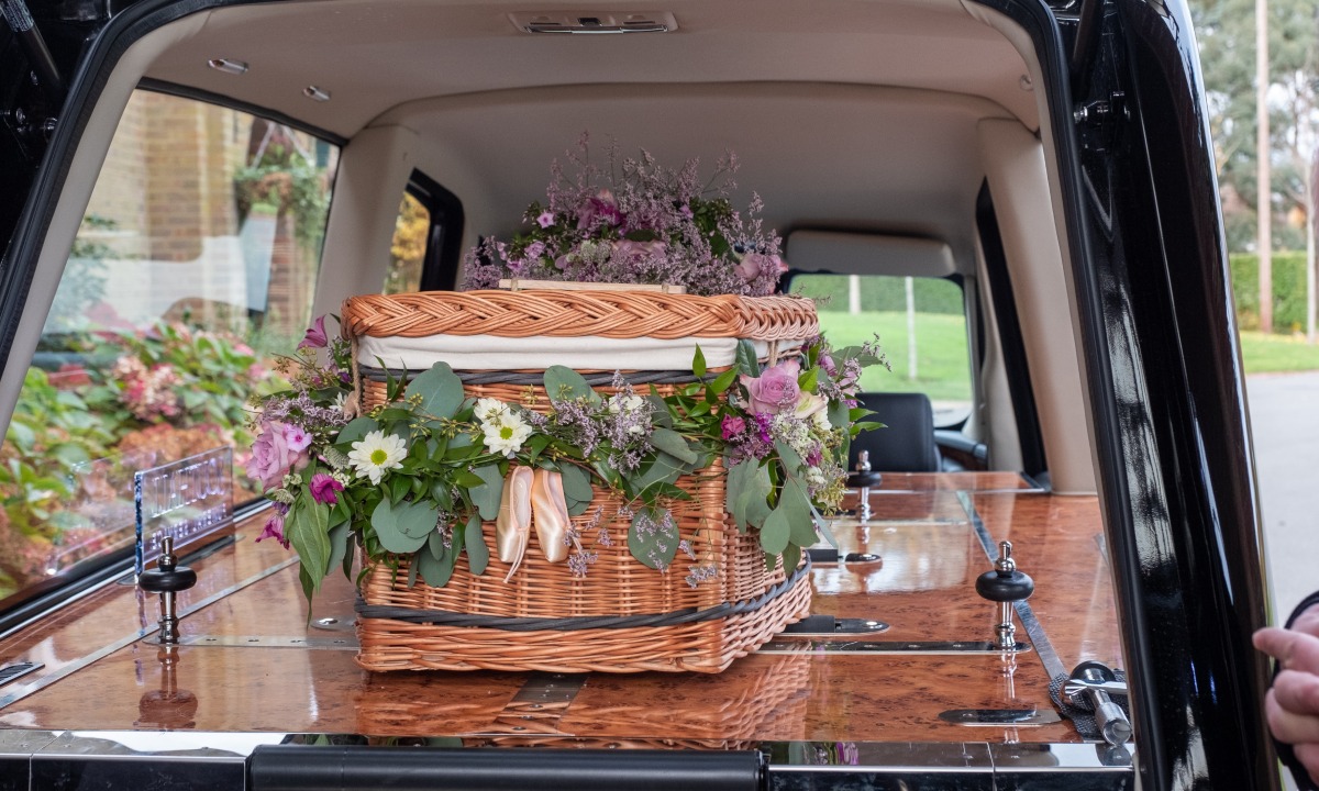 Prevoz mrtvih – Profesionalna Međunarodna Rešenja u Teškim Trenucima