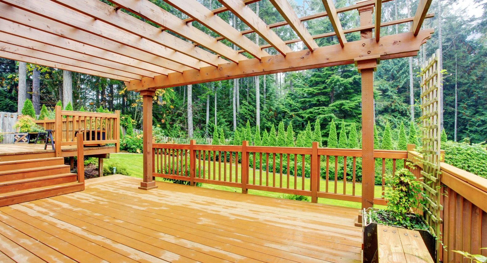 Experienced Deck Builder Kennesaw – Great Customer Service